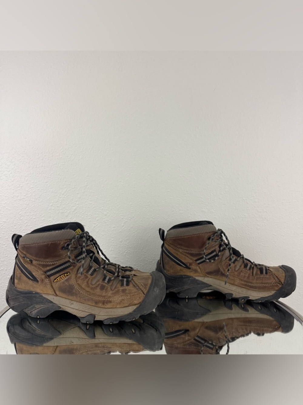 KEEN Mens Brown Leather Targhee II Mid Waterproof Outdoor Hiking Winter Boots - Picture 3 of 11